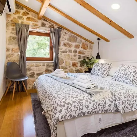 Miandri בית נופש