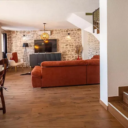 Holiday home Miandri