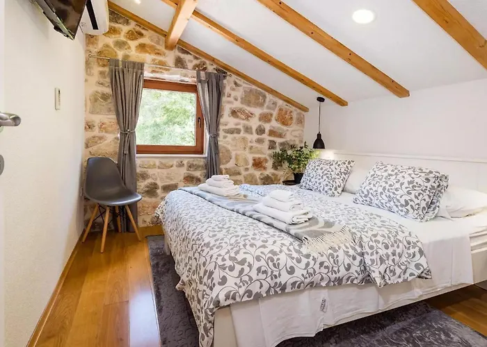 Miandri Holiday home